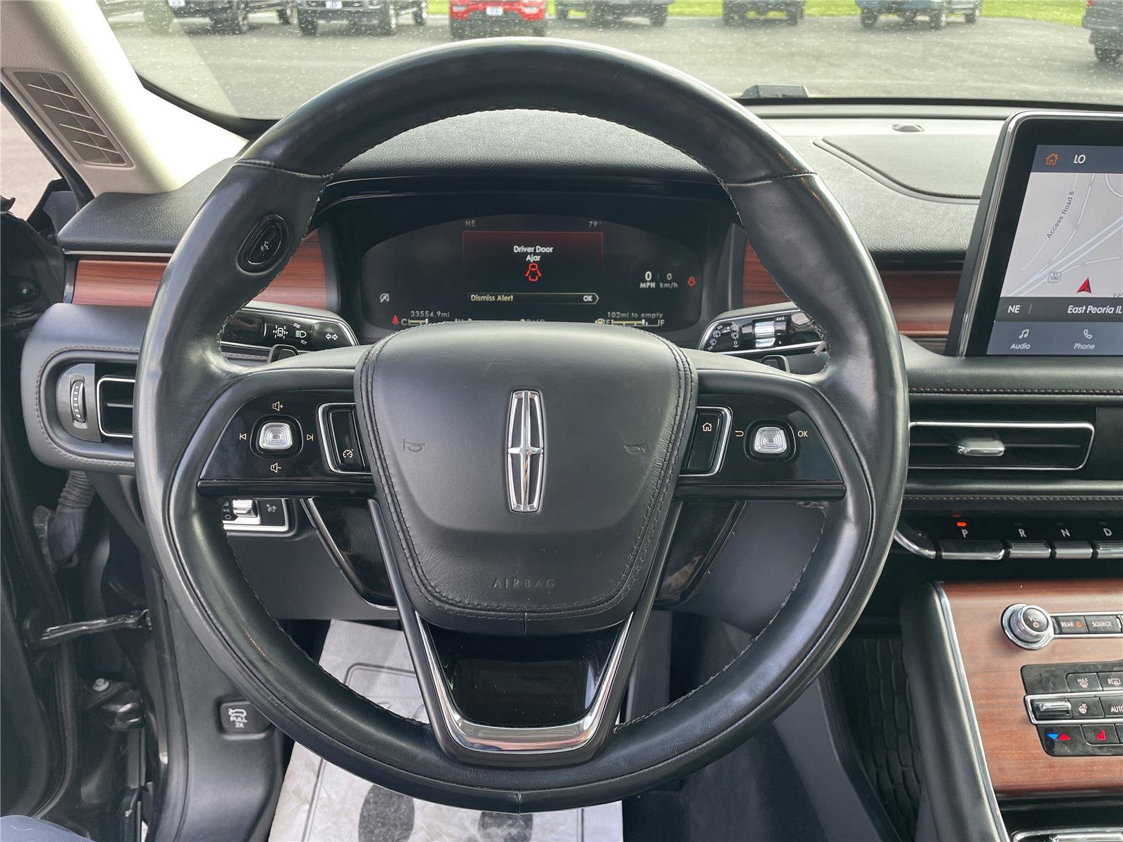 Used 2023 Lincoln Aviator Reserve AWD/4WD image 15