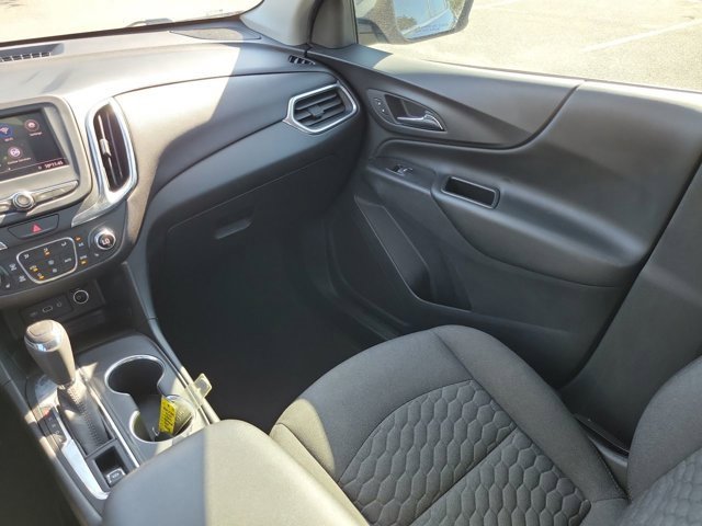Used 2020 Chevrolet Equinox LT image 23