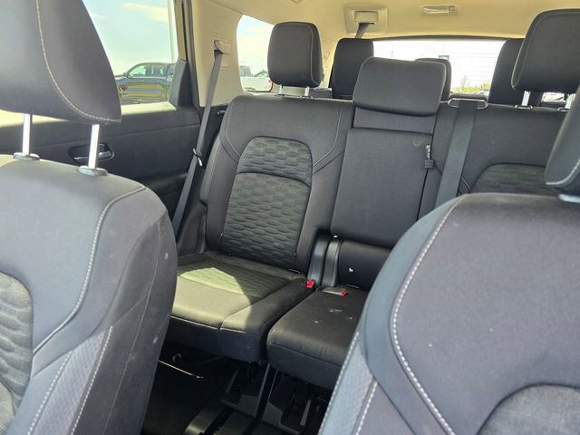 Used 2022 Nissan Pathfinder S image 35