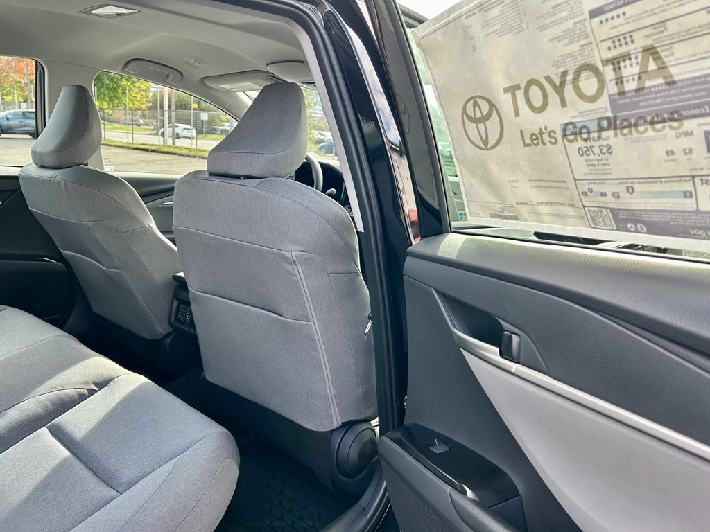 New 2026 Toyota Camry LE w/ Convenience Package FWD image 13