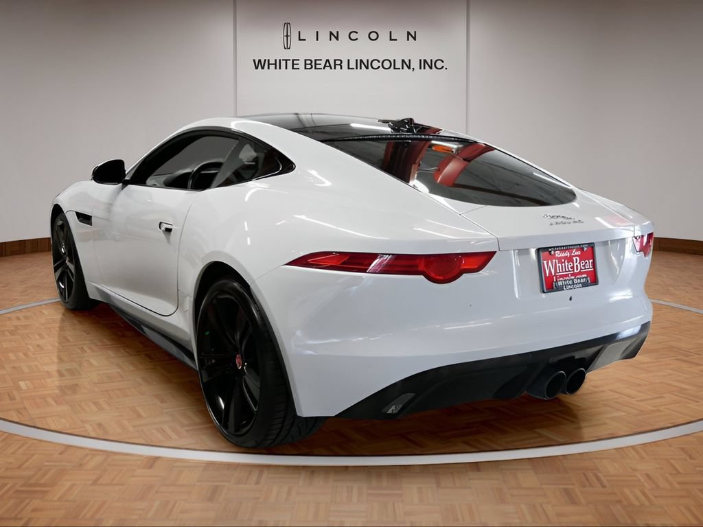 Used 2017 Jaguar F-TYPE Coupe RWD image 6