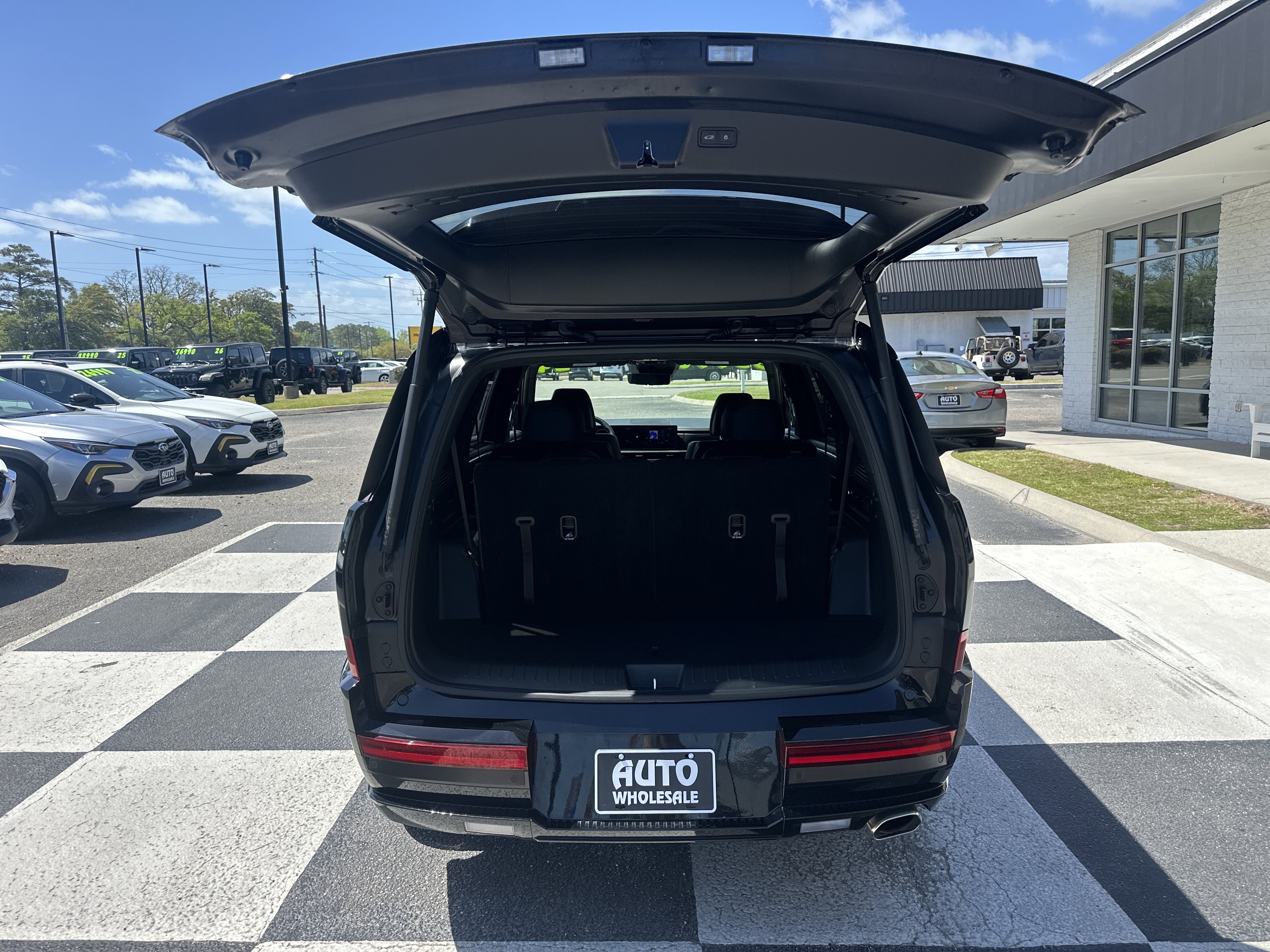 Used 2024 Hyundai Santa Fe Calligraphy image 5