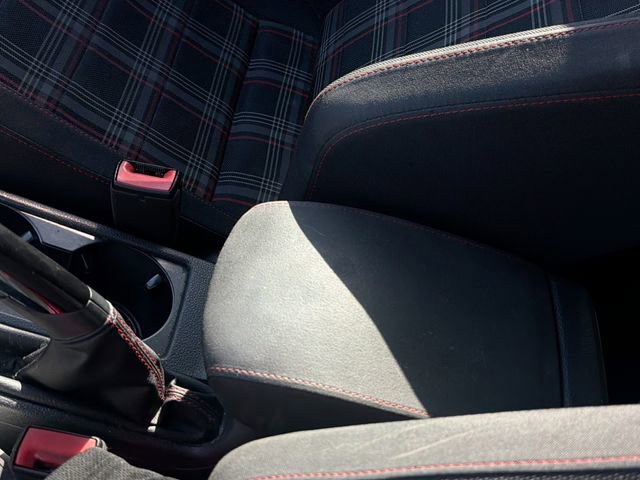 Used 2017 Volkswagen GTI S FWD image 22