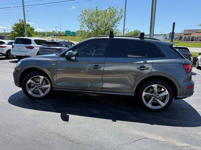 Used 2020 Audi Q5 2.0T Titanium Premium Plus AWD/4WD image 9
