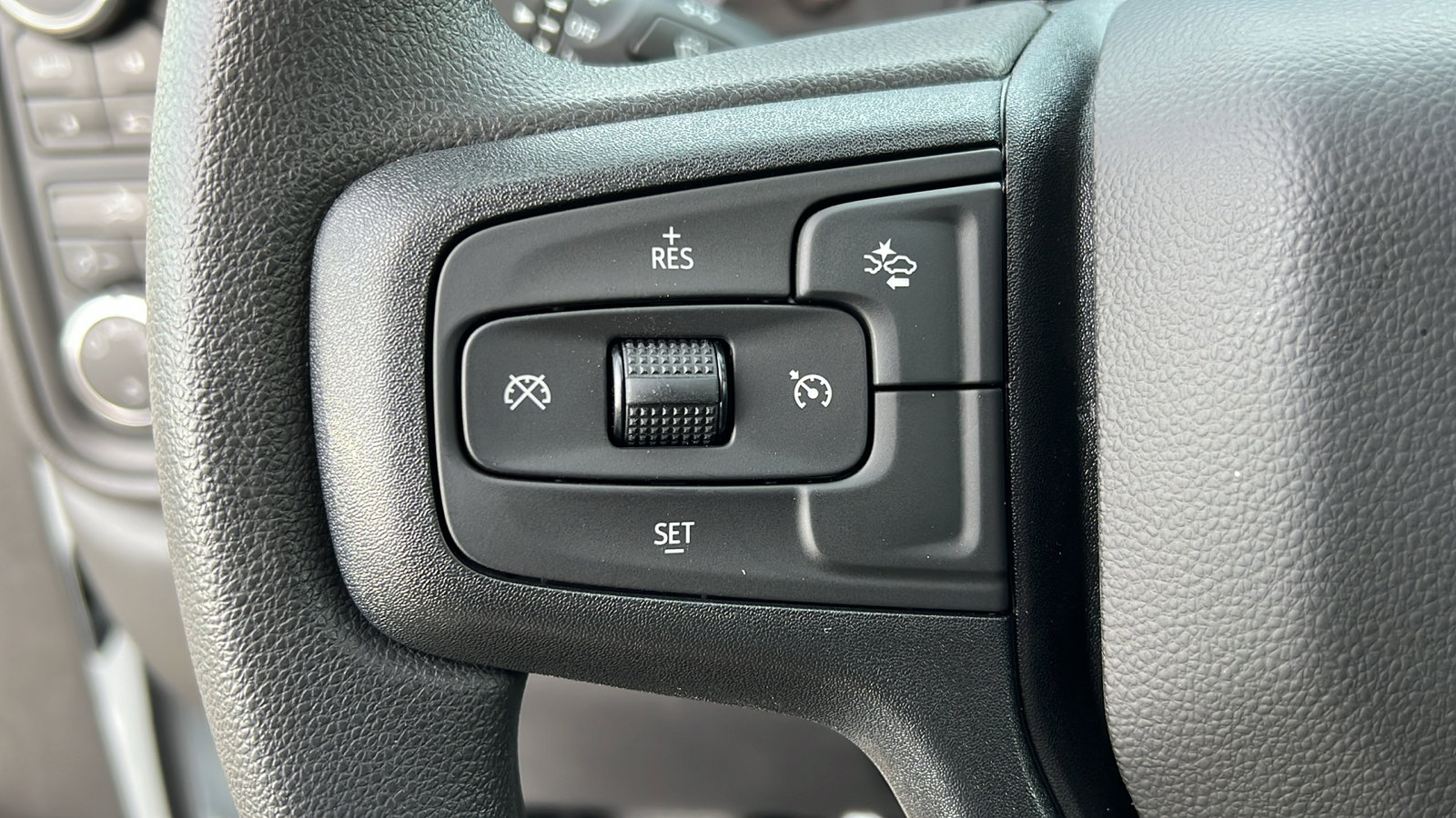 New 2025 Chevrolet Silverado 1500 Custom image 24