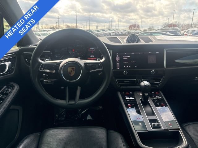 Used 2022 Porsche Macan AWD/4WD image 11