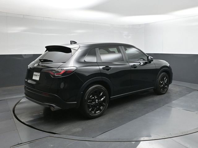Used 2024 Honda HR-V Sport image 8