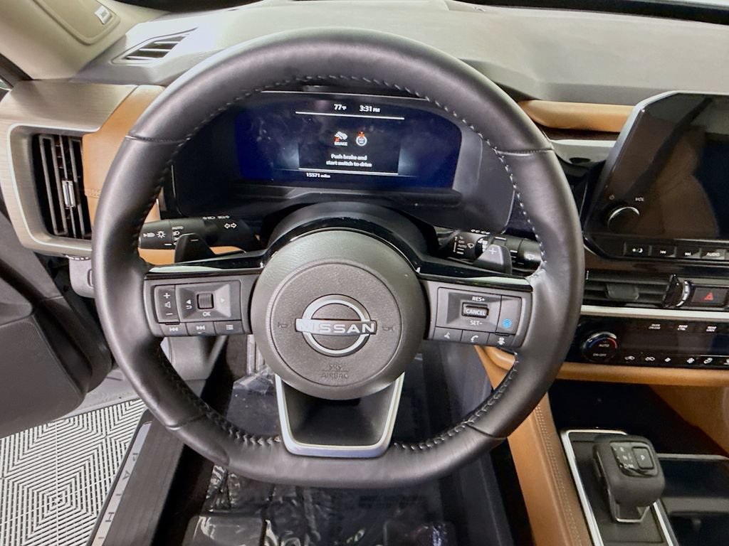 Certified 2025 Nissan Pathfinder Platinum AWD/4WD image 23