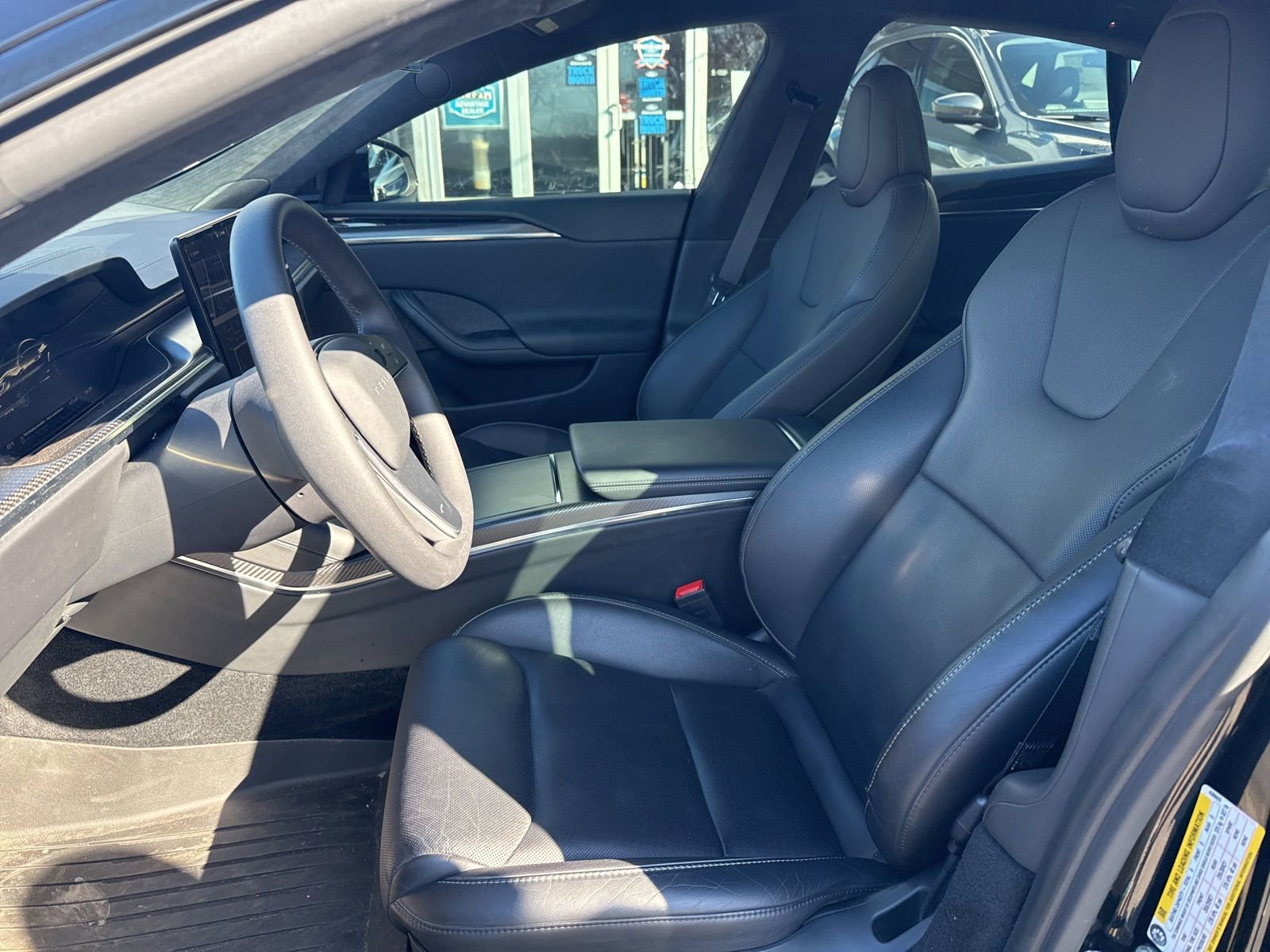 Used 2021 Tesla Model S Plaid image 3