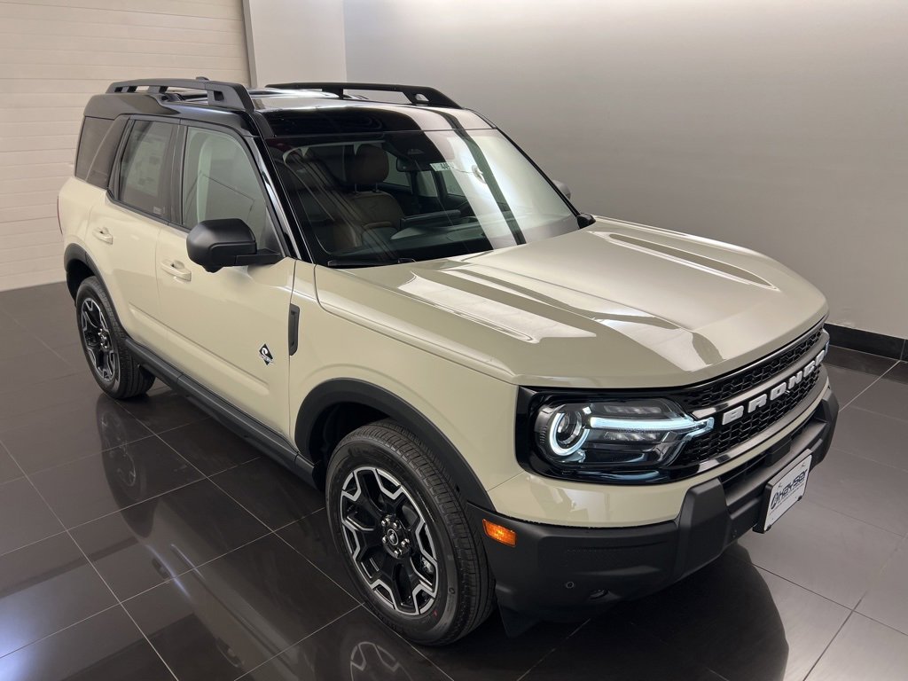New 2025 Ford Bronco Sport Outer Banks w/ Outer Banks Tech Package+