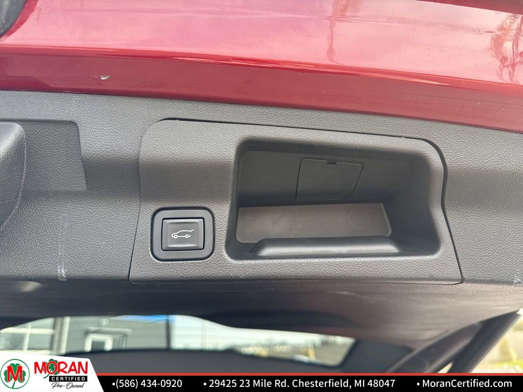 Used 2017 GMC Acadia SLE image 27