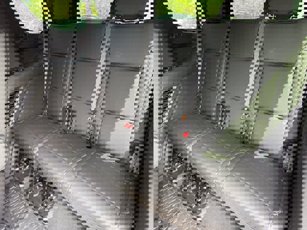 Used 2024 GMC Yukon Denali image 23