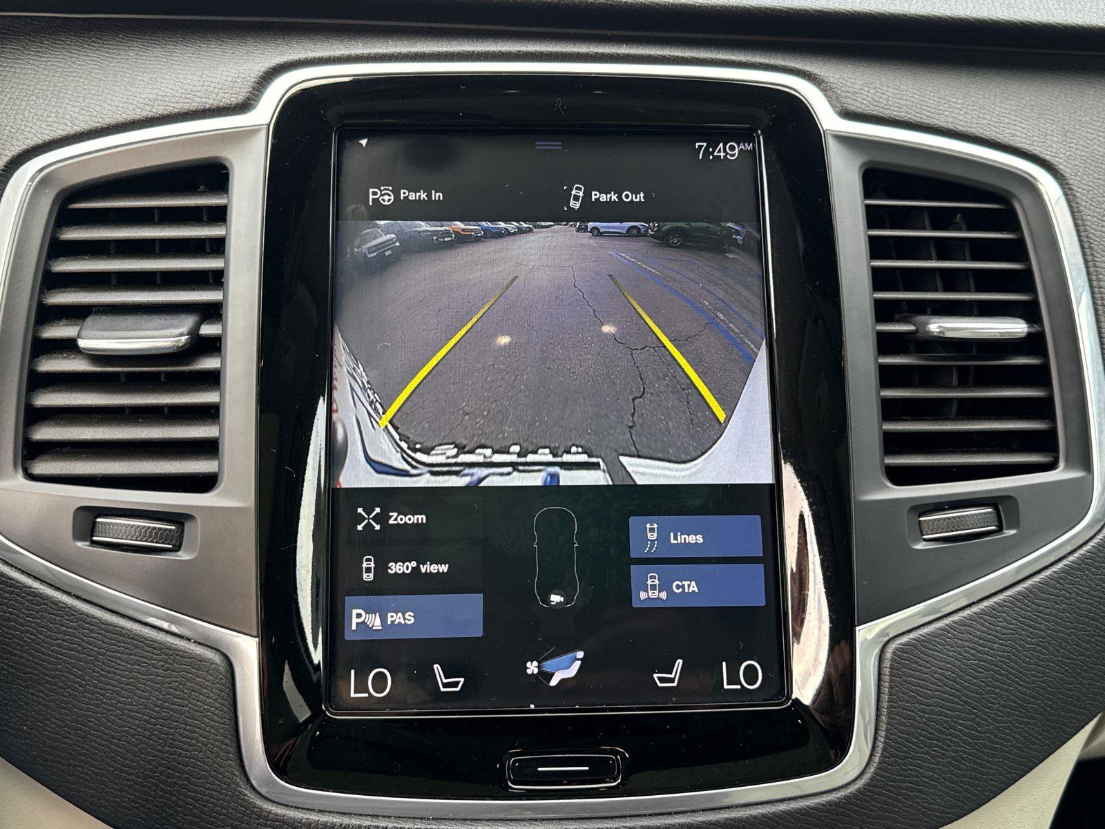 Used 2019 Volvo XC90 T6 Momentum w/ Advanced Package image 30