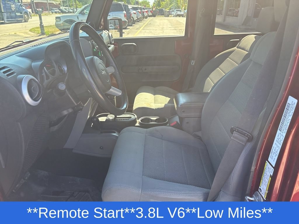 Used 2008 Jeep Wrangler Unlimited Sahara AWD/4WD image 14