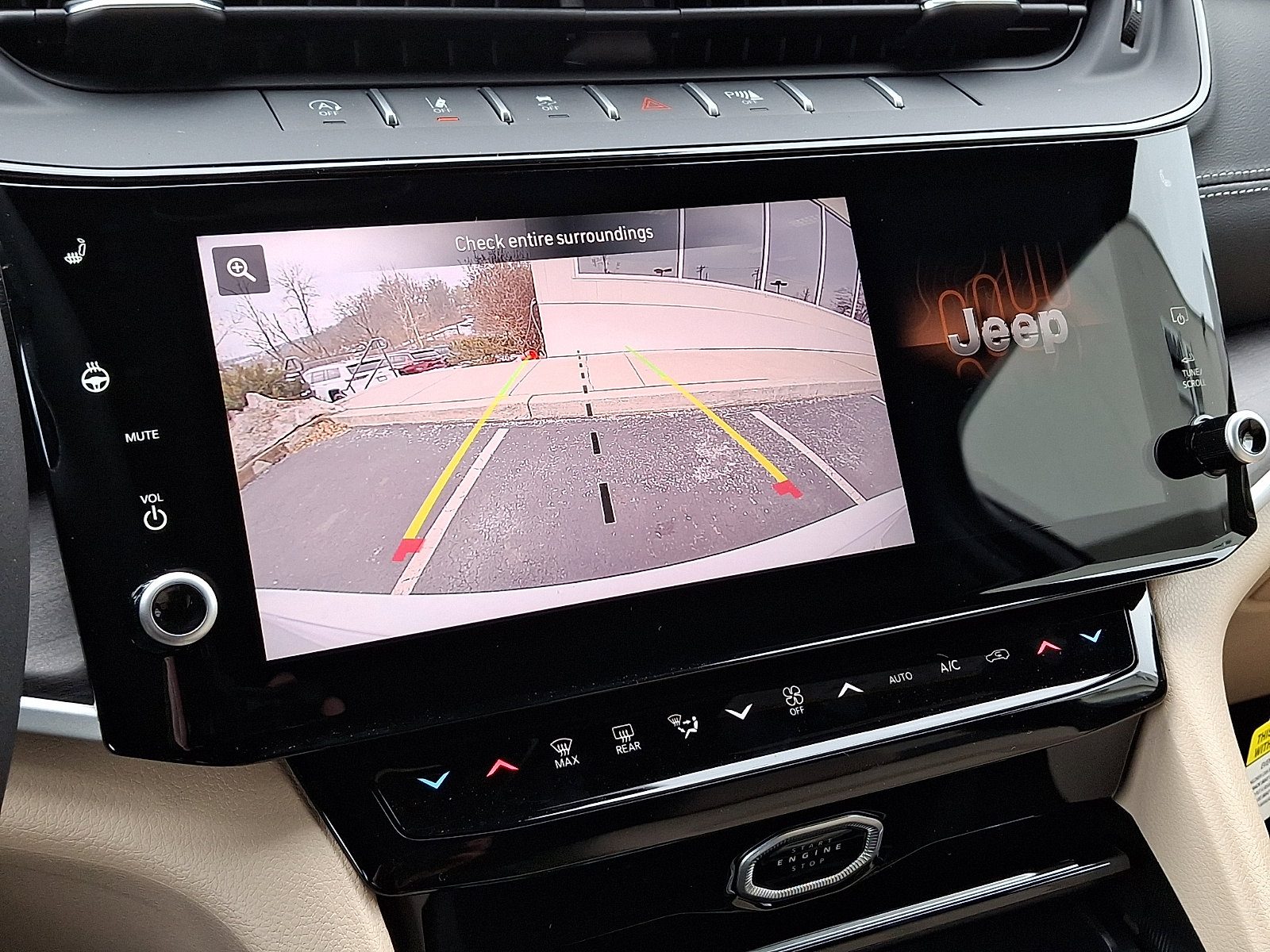 New 2026 Jeep Grand Cherokee Limited image 13