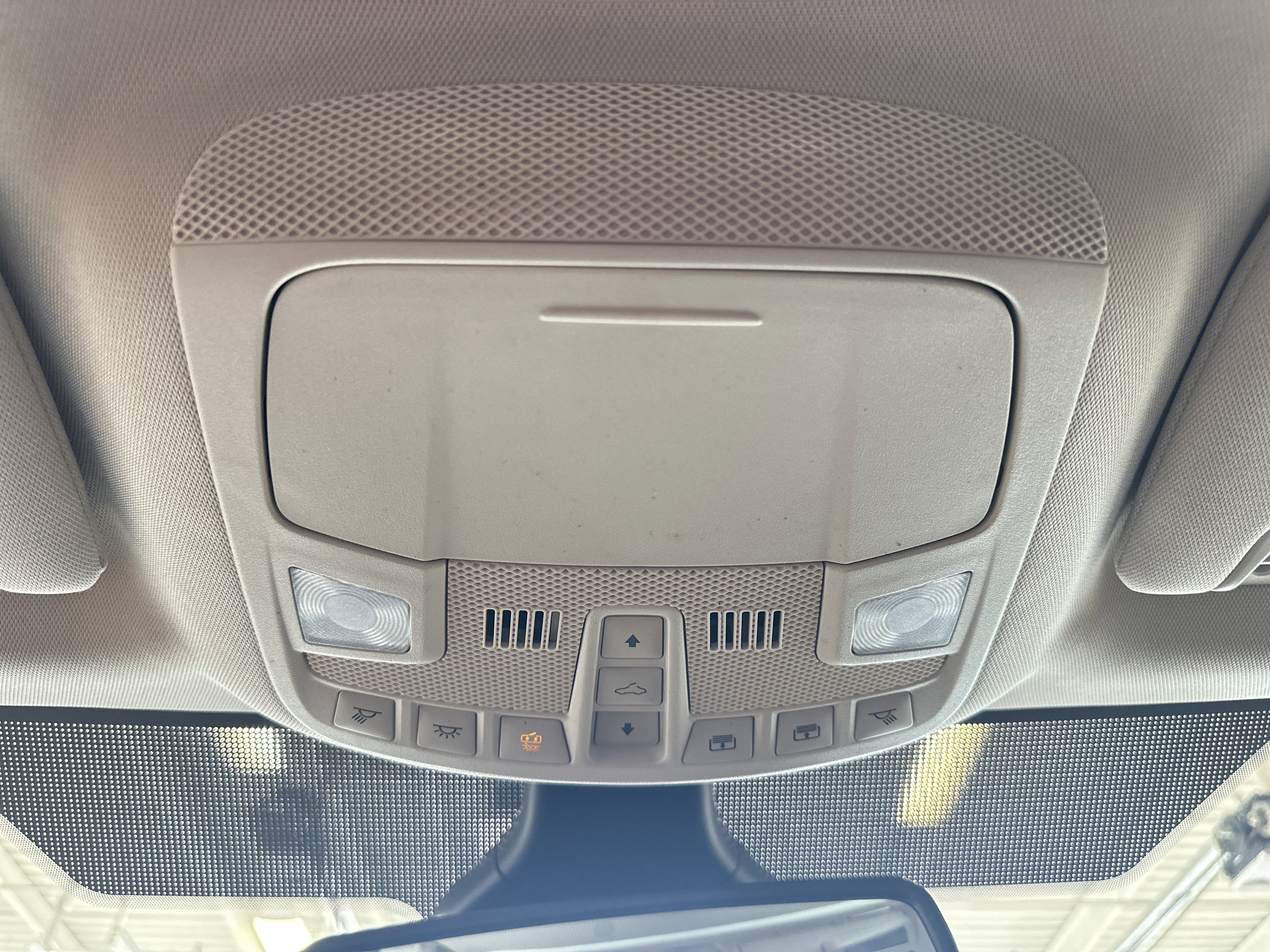 Used 2024 Ford Edge SEL w/ Convenience Package image 40