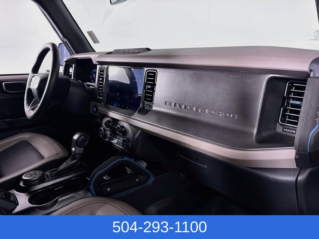 Used 2024 Ford Bronco Wildtrak AWD/4WD image 31