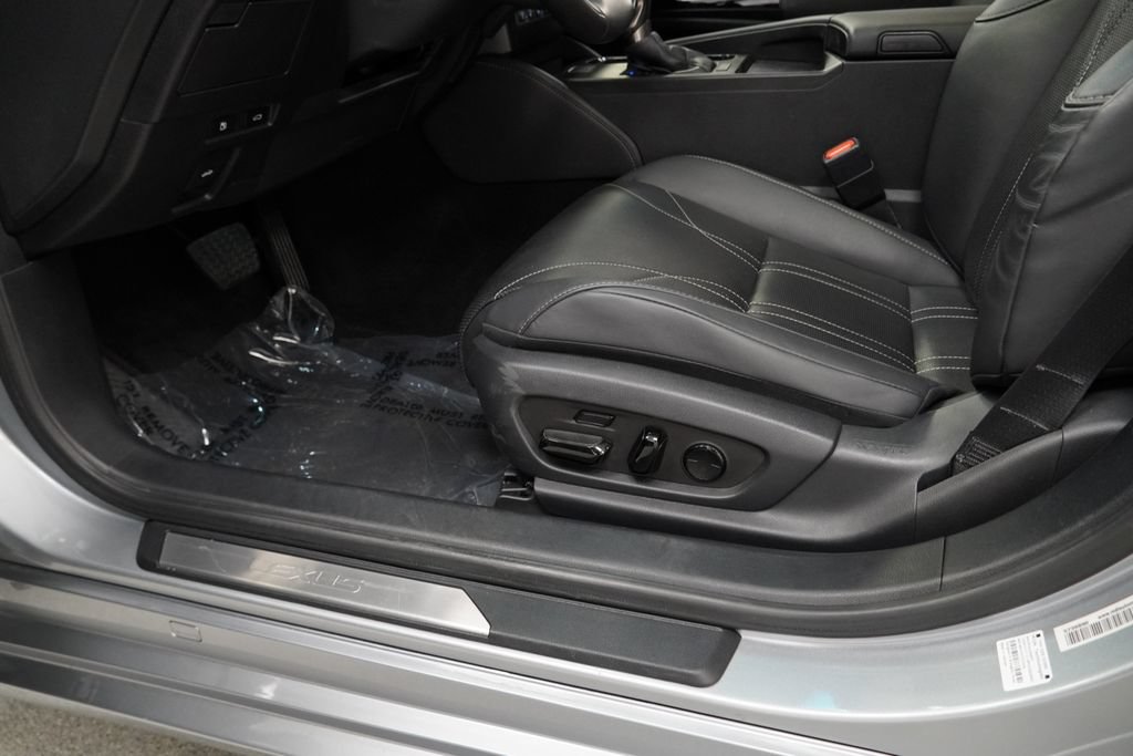 Used 2023 Lexus ES 350 w/ Protection Package (P2) FWD image 24