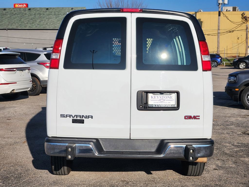 Used 2024 GMC Savana 2500 w/ Driver Convenience Package image 6