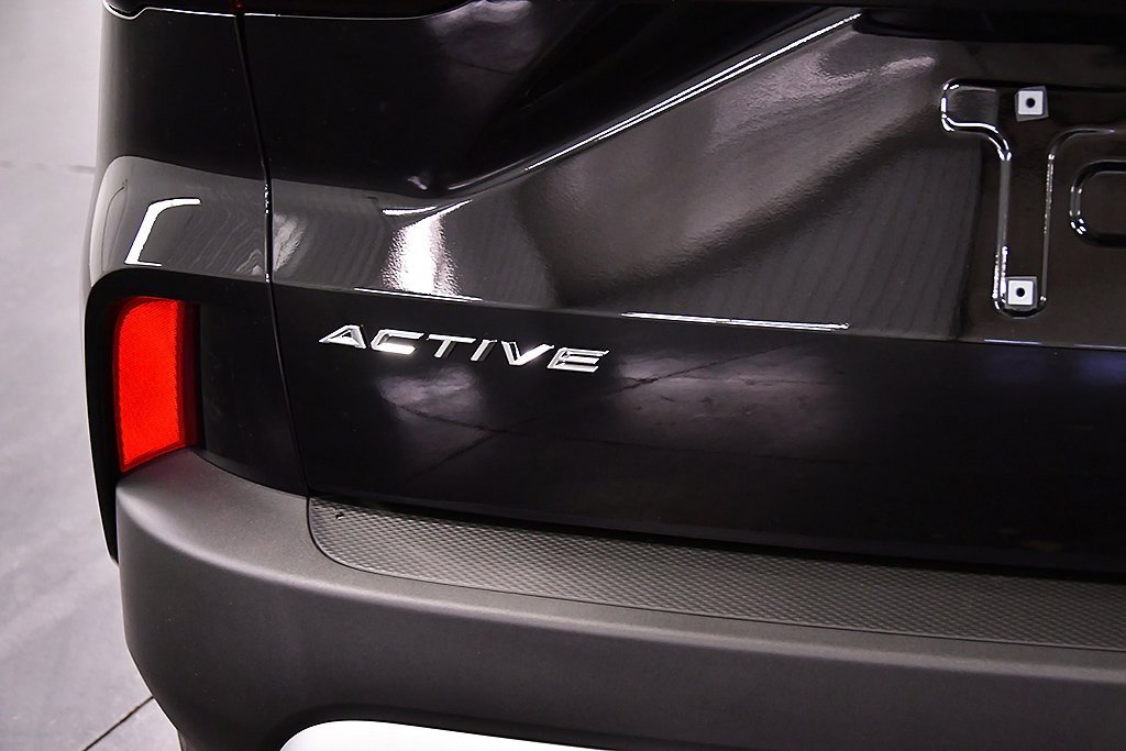 New 2025 Ford Escape Active w/ Cold Weather Package image 11