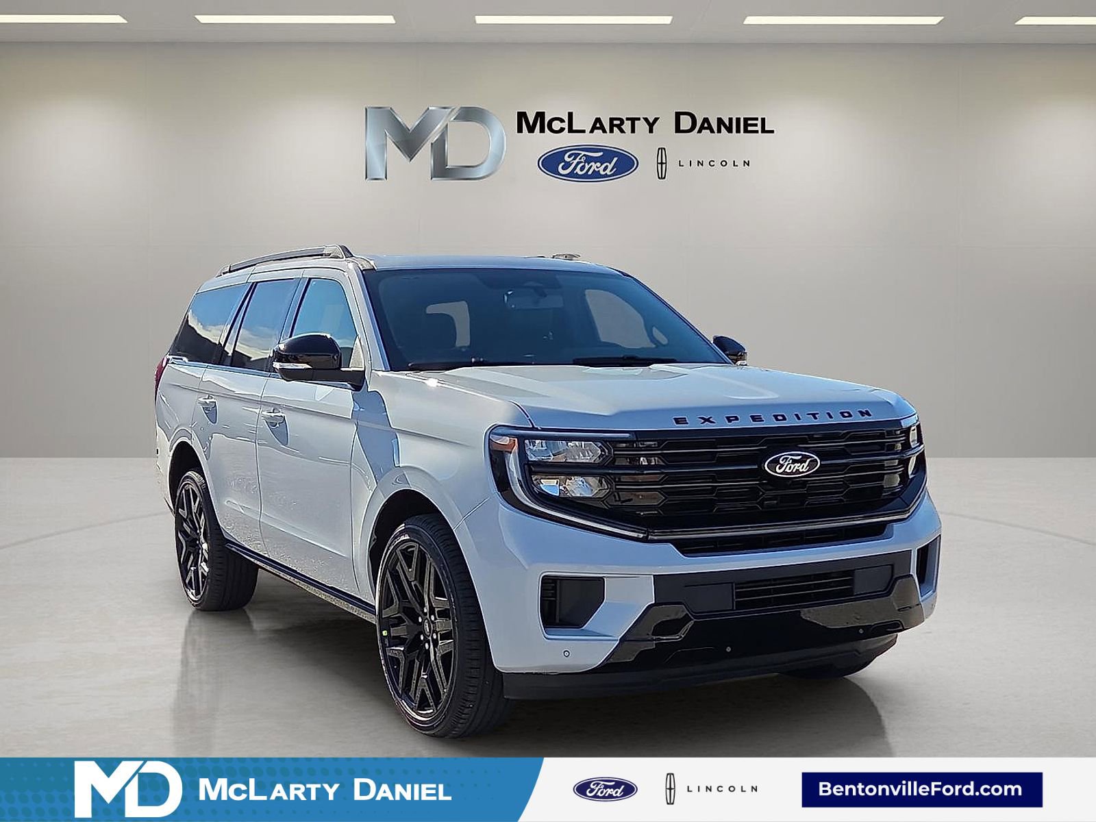 New 2026 Ford Expedition Platinum w/ Stealth Performance Package