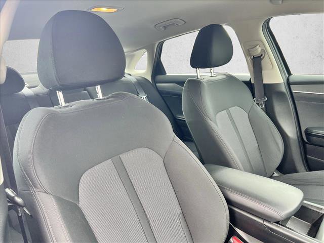 Used 2022 Kia K5 LXS image 5