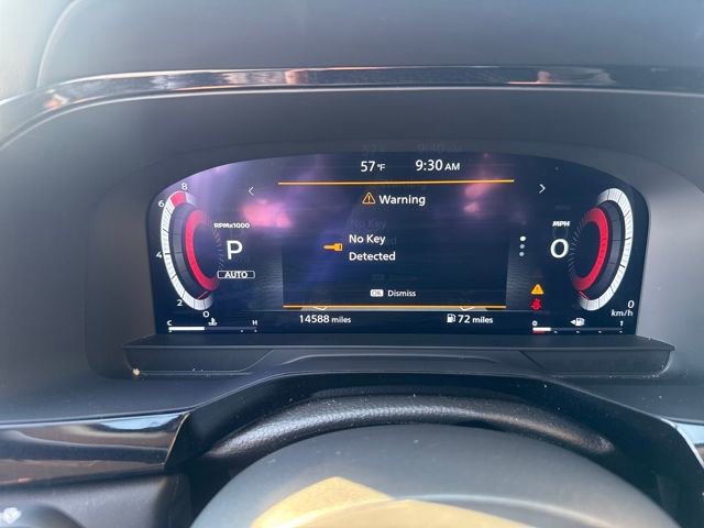 Used 2024 Nissan Pathfinder Platinum w/ Cargo Package image 12