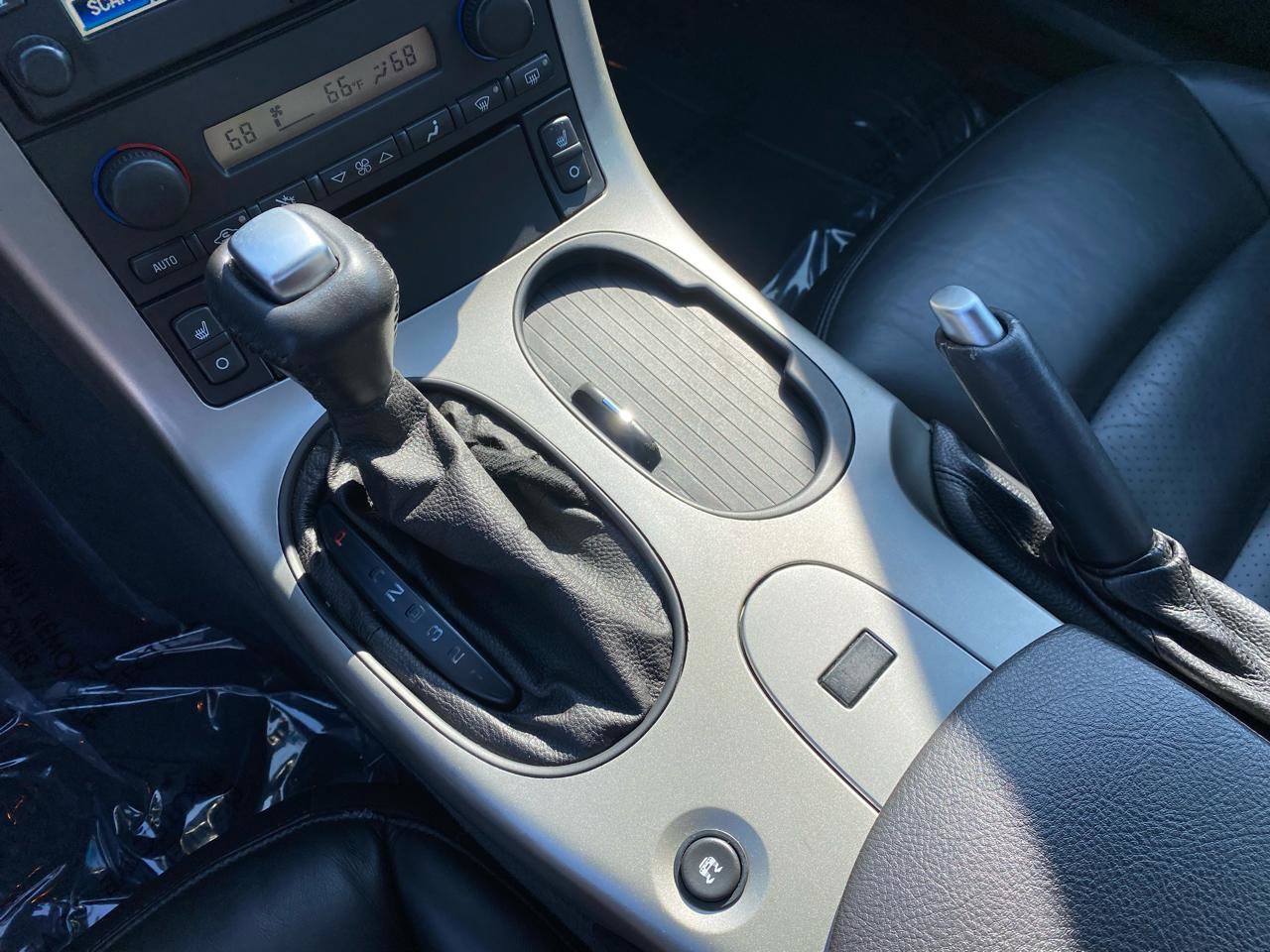 Used 2005 Chevrolet Corvette Convertible w/ Preferred Equipment Group image 36