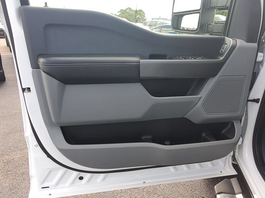 Used 2025 Ford F250 XLT AWD/4WD image 27