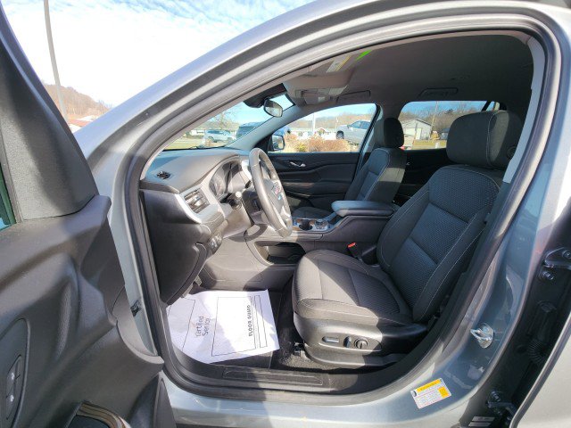 Used 2023 GMC Acadia SLE w/ Driver Convenience Package image 30