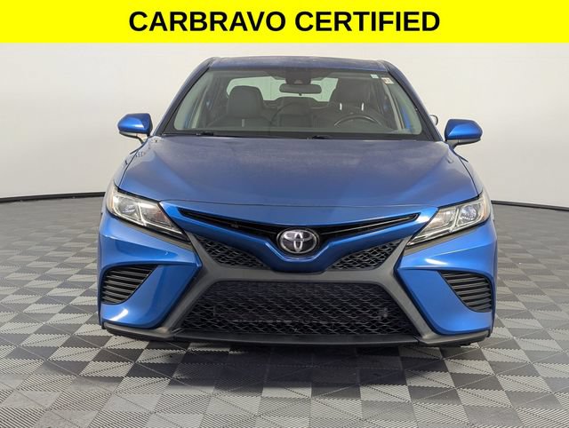 Used 2019 Toyota Camry SE FWD image 3