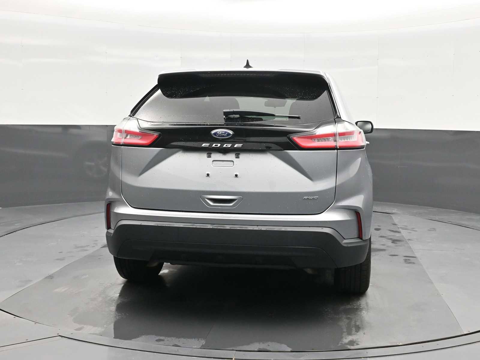 Used 2023 Ford Edge SE AWD/4WD image 8