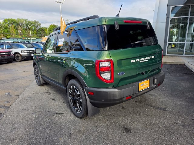 Certified 2023 Ford Bronco Sport Outer Banks w/ Tech Package AWD/4WD image 5