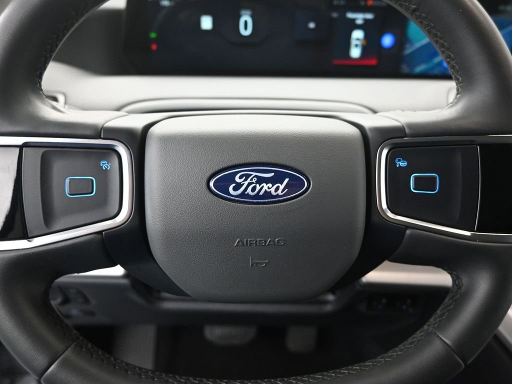 Certified 2025 Ford Expedition Max Active image 12