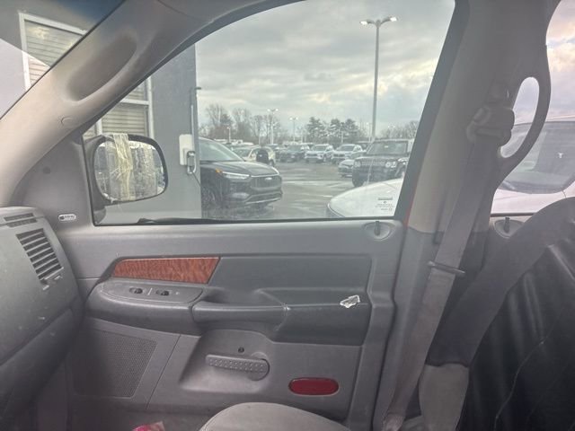 Used 2006 Dodge Ram 1500 Truck SLT w/ Quad Cab Big Horn Value Group image 7