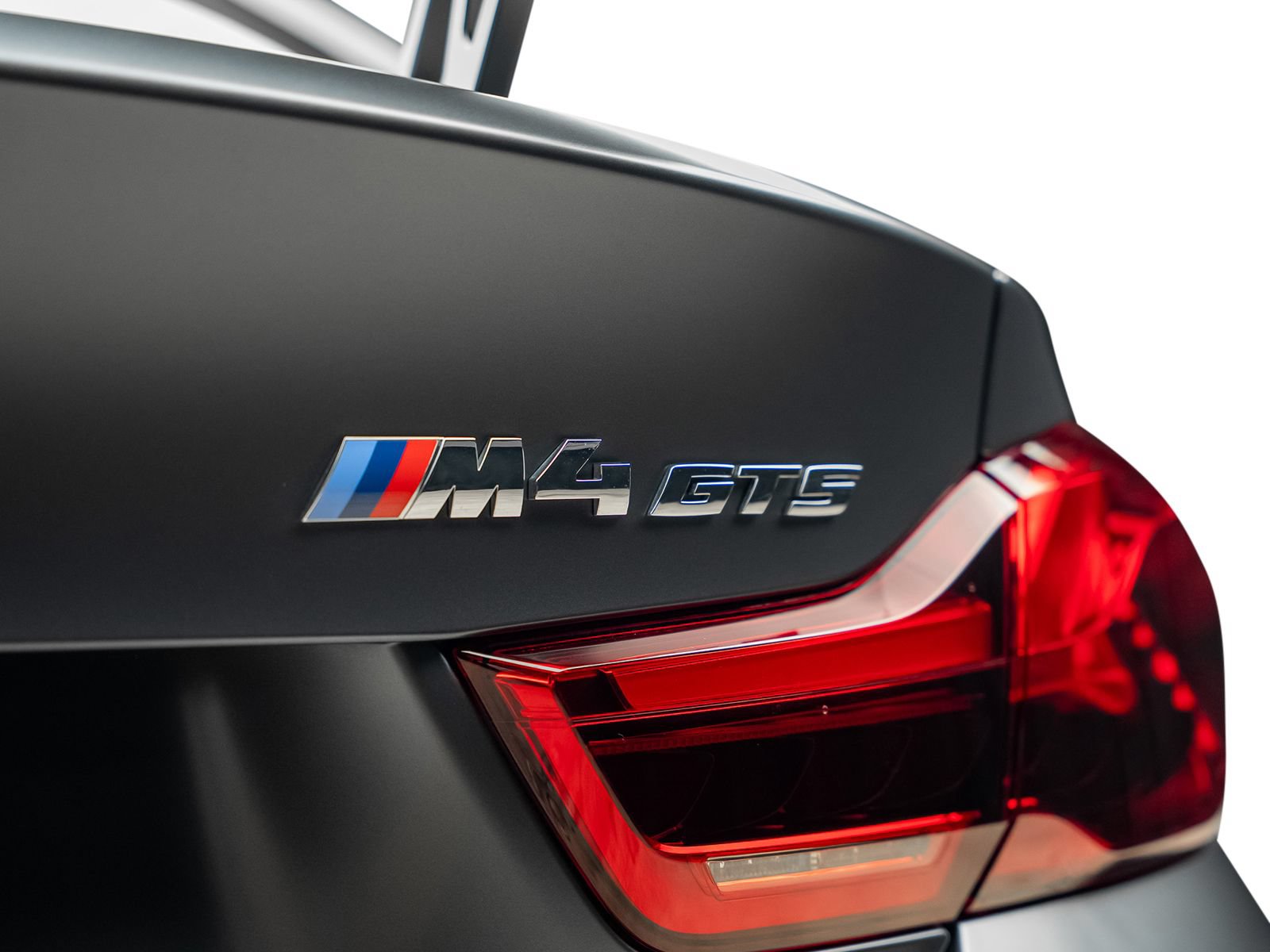 Used 2016 BMW M4 GTS RWD image 22
