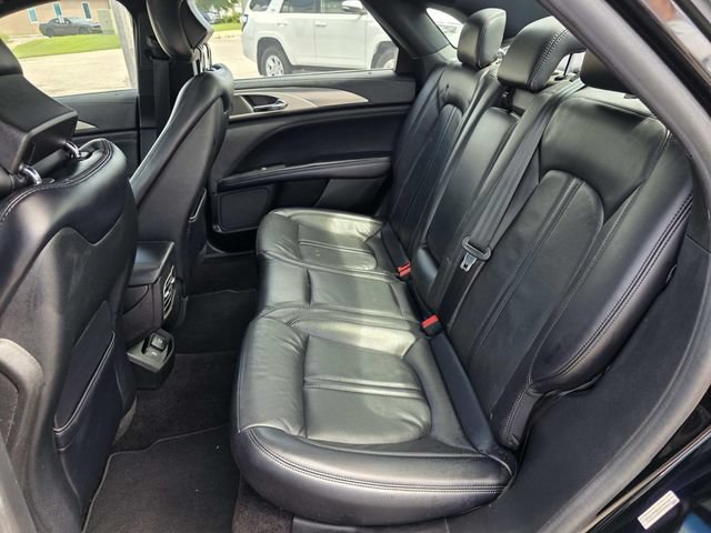 Used 2018 Lincoln MKZ Reserve FWD image 7