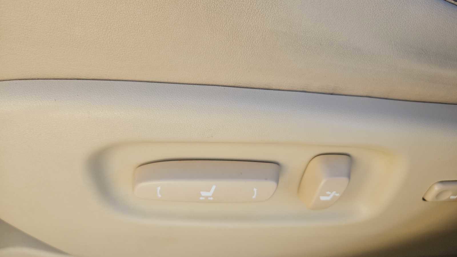 Used 2014 Lexus RX 350 FWD image 14