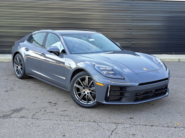 New 2026 Porsche Panamera 4 image 9