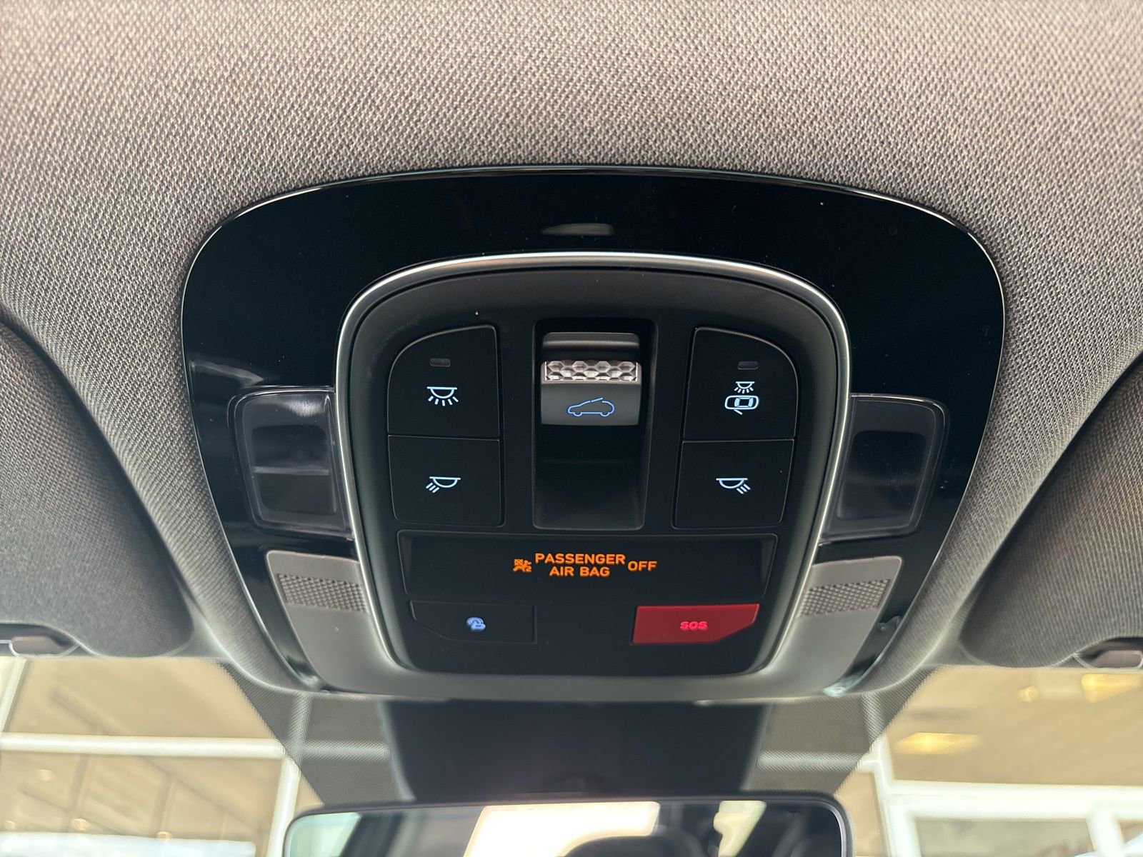 Used 2022 Hyundai Santa Fe Limited image 21