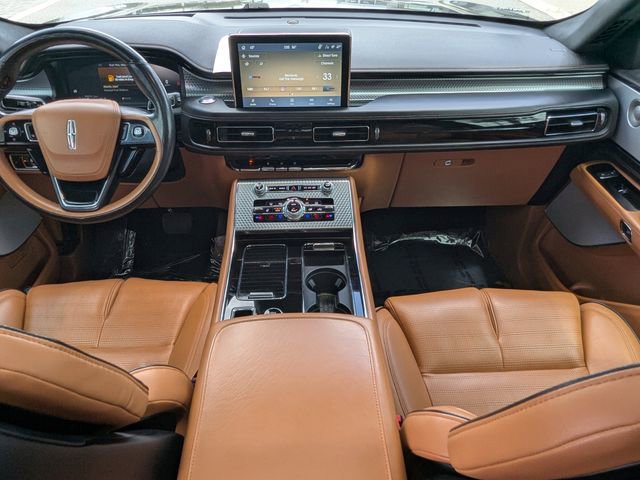 Used 2022 Lincoln Aviator Black Label w/ Dynamic Handling Package image 17