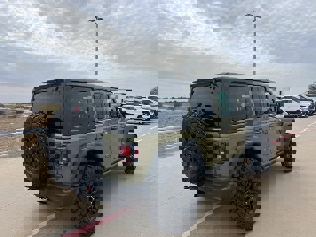 Used 2025 Jeep Wrangler Willys image 4