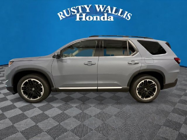 New 2026 Honda Pilot Touring image 6
