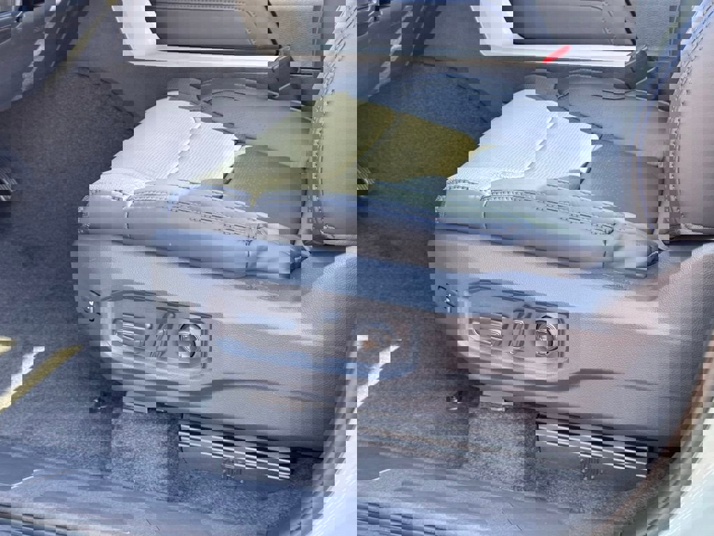 Used 2026 Toyota Sequoia Platinum image 19