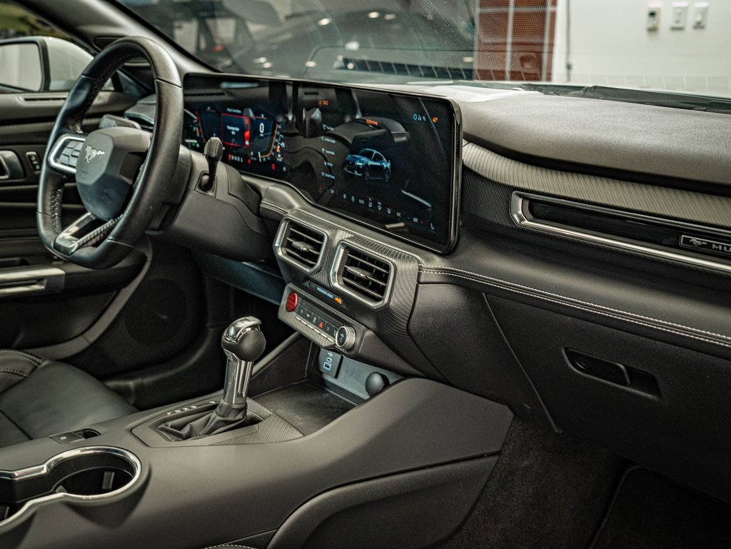 Used 2025 Ford Mustang Premium image 24