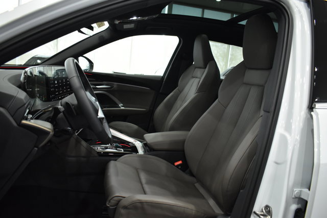Used 2025 Audi Q5 Premium Plus w/ Premium Plus image 27