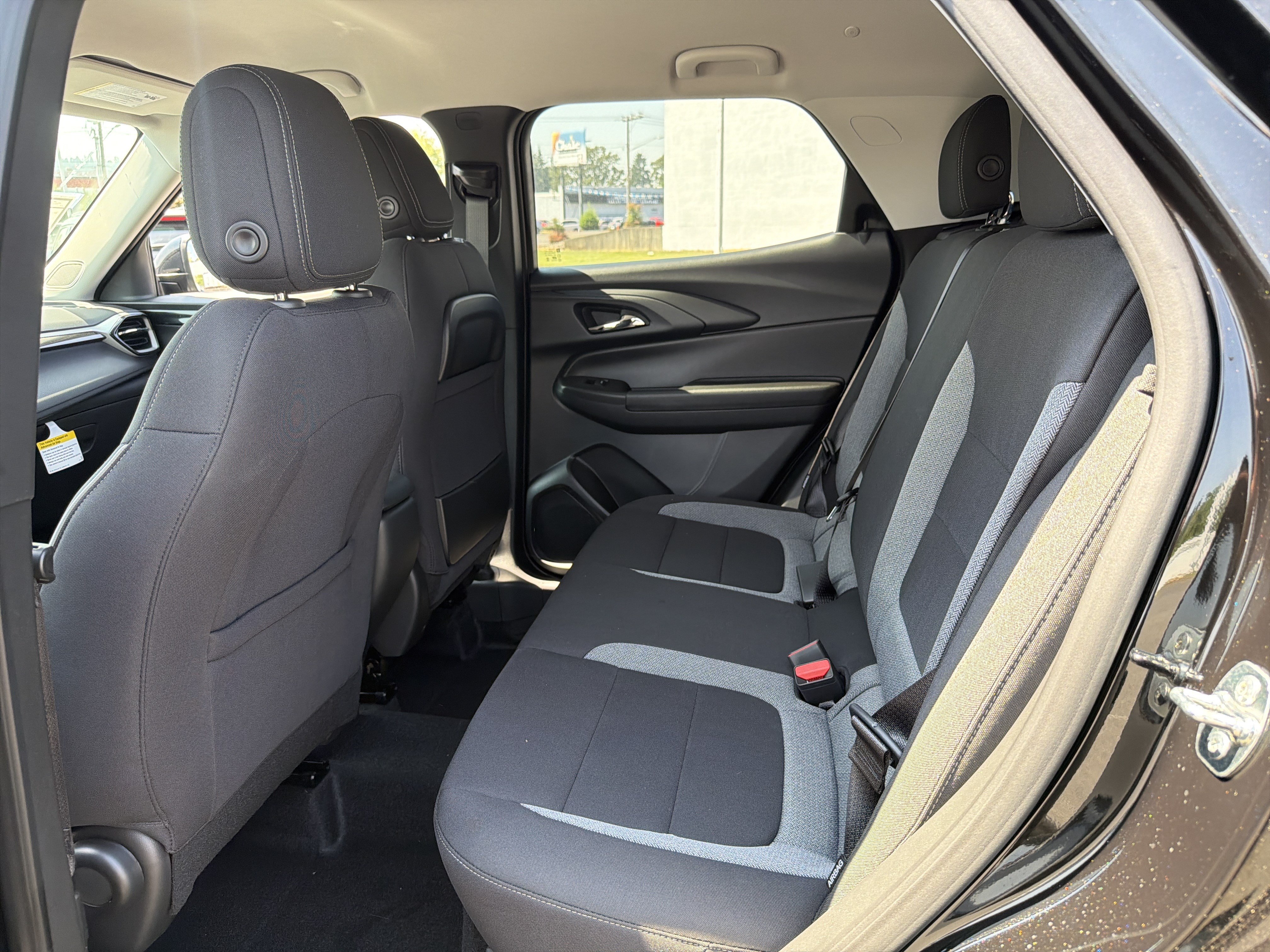 New 2026 Chevrolet TrailBlazer LT w/ LT Cold Weather Package AWD/4WD image 11