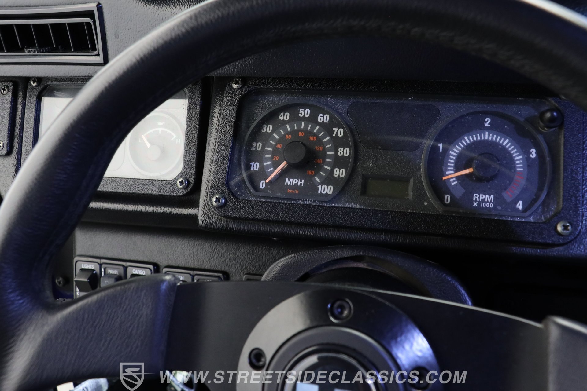 Used 2003 HUMMER H1 2-Door Hard Top image 19