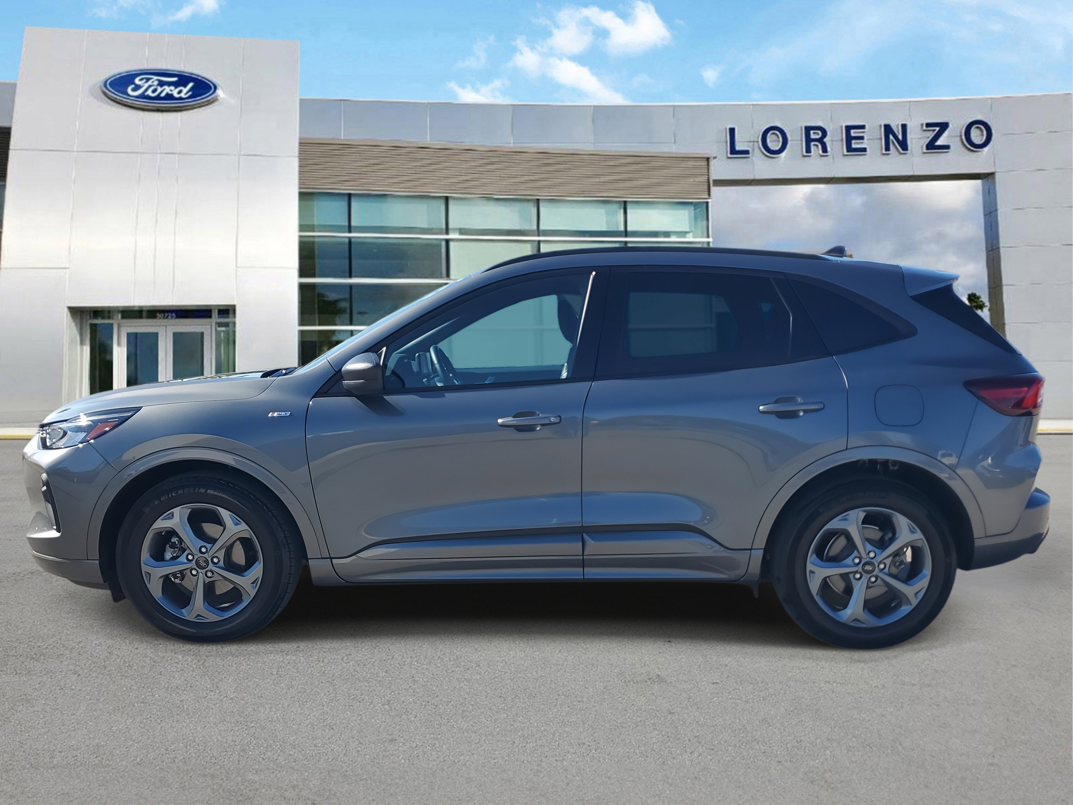 Used 2024 Ford Escape ST-Line w/ Tech Pack #1 image 8