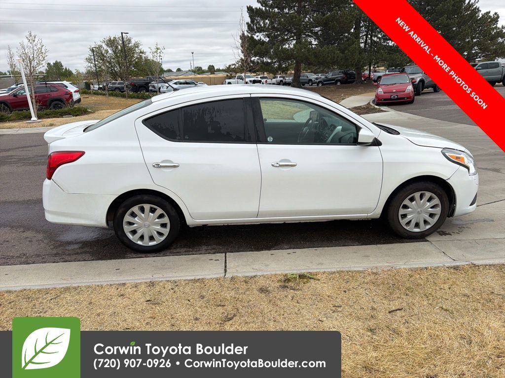 Used 2018 Nissan Versa SV FWD image 8
